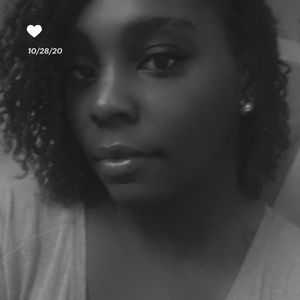 Meet your Posher, Krystal